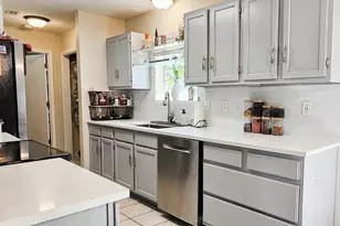 103 SW Cowrie Ave, Fort Walton Beach, FL 32548 - Photo 12