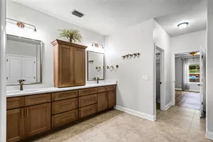 1341 N Bayshore Dr, Valparaiso, FL 32580 - Photo 22