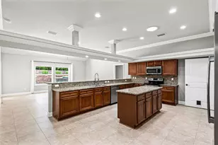 1341 N Bayshore Dr, Valparaiso, FL 32580 - Photo 10