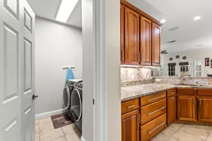 4350 Rhodes Cove, Niceville, FL 32578 - Photo 16