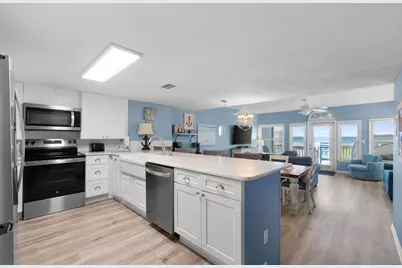 7823 Gulf Boulevard, Navarre, FL 32566 - Photo 10