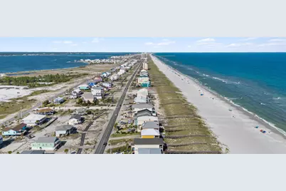 7823 Gulf Boulevard, Navarre, FL 32566 - Photo 46