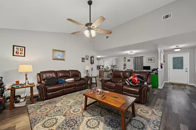 2617 S St Highway 81 South, Ponce de Leon, FL 32455 - Photo 4