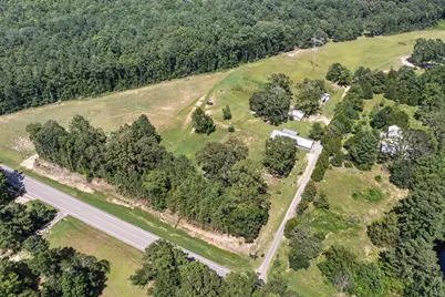 2617 S St Highway 81 South, Ponce de Leon, FL 32455 - Photo 32