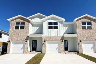 2350 Clf Holw Cir, Gulf Breeze, FL 32563 - Photo 1
