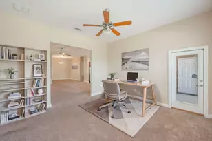 3048 Crown Creek Cir, Crestview, FL 32539 - Photo 10