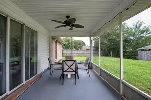 679 Brunson St, Crestview, FL 32536 - Photo 32
