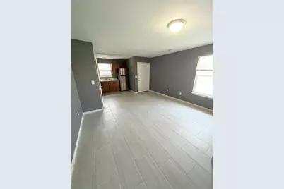 19 SE Park Circle #UNIT D, Fort Walton Beach, FL 32548 - Photo 6