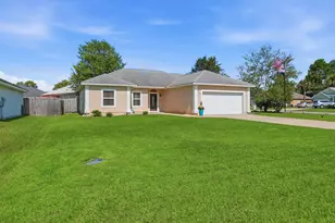 424 Hidden Island Dr, Panama City Beach, FL 32408 - Photo 4