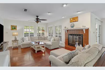 3906 India Cove, Gulf Breeze, FL 32563 - Photo 16