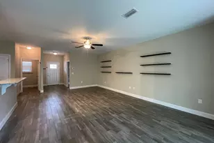 420 Scooter Cv, Crestview, FL 32539 - Photo 4