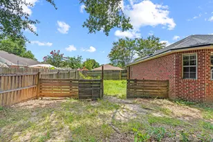 5309 Goshawk Dr, Milton, FL 32570 - Photo 10