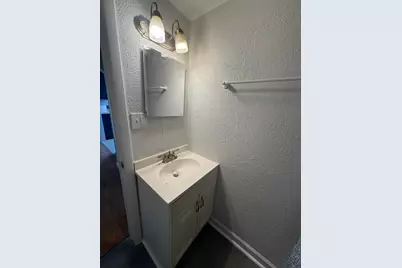 292 Holland Street, Crestview, FL 32536 - Photo 10