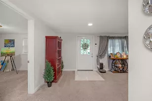 932 Kelvin Ct, Crestview, FL 32536 - Photo 2