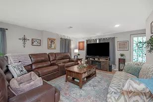 932 Kelvin Ct, Crestview, FL 32536 - Photo 6