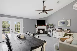 8826 Kiwi Pl, Navarre, FL 32566 - Photo 4