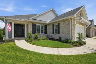 111 Hornet Ln, Valparaiso, FL 32580 - Photo 2