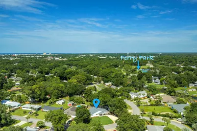 69 NE Laurie Drive, Fort Walton Beach, FL 32548 - Photo 4
