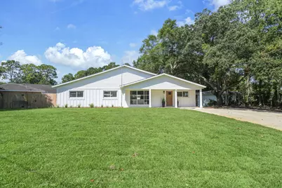 69 NE Laurie Drive, Fort Walton Beach, FL 32548 - Photo 2