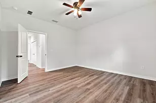 1727 Sound Haven Ct, Navarre, FL 32566 - Photo 38