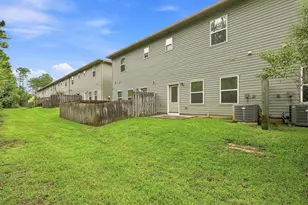 1727 Sound Haven Ct, Navarre, FL 32566 - Photo 46