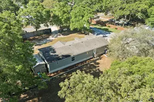 748 Phillips Dr, Freeport, FL 32439 - Photo 28