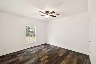 748 Phillips Dr, Freeport, FL 32439 - Photo 22