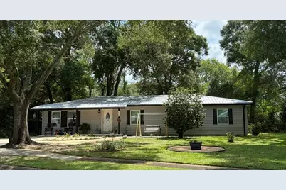 500 Dona Avenue, Fort Walton Beach, FL 32547 - Photo 1