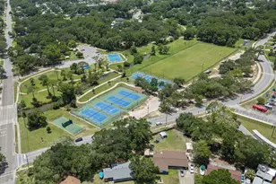 227 NE Staff Dr, Fort Walton Beach, FL 32548 - Photo 40