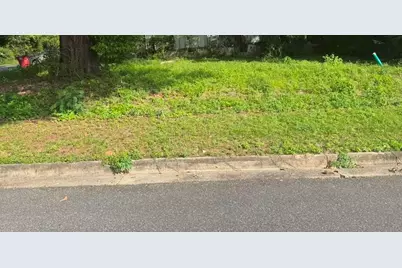 498 N Spring Street, Crestview, FL 32536 - Photo 2