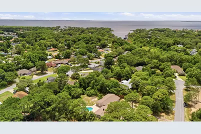 668 Brookhaven Way, Niceville, FL 32578 - Photo 8