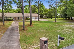 668 Brookhaven Way, Niceville, FL 32578 - Photo 2