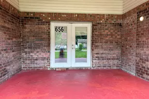 656 Sloan Cir, Pensacola, FL 32505 - Photo 1