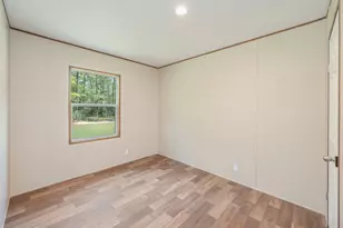 72 W Hyacinth Ave, Defuniak Springs, FL 32433 - Photo 28