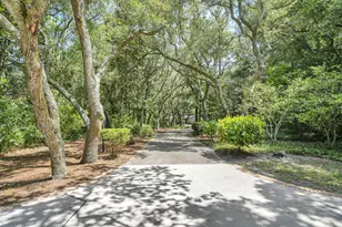 93 Meigs Dr, Shalimar, FL 32579 - Photo 4