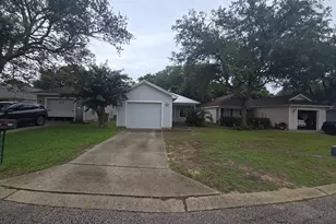 7720 Lola Cir, Navarre, FL 32566 - Photo 1