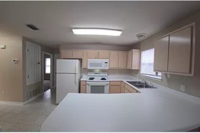 7720 Lola Circle, Navarre, FL 32566 - Photo 10