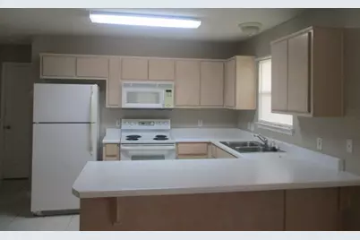 7720 Lola Circle, Navarre, FL 32566 - Photo 10