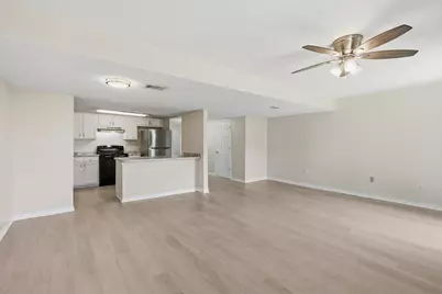 1818 Whispering Oaks Lane, Fort Walton Beach, FL 32547 - Photo 2
