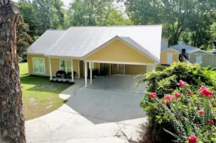 193 Polk St, Freeport, FL 32439 - Photo 1