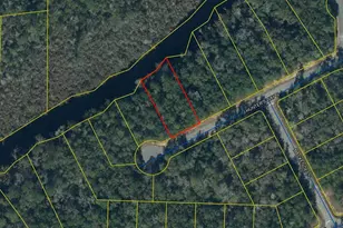 40 N J Hunter Way, Freeport, FL 32439 - Photo 1