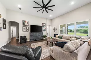 909 Brushed Dunes Circle, Freeport, FL 32439 - Photo 8
