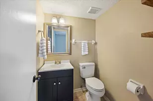176 Marcia Dr, Mary Esther, FL 32569 - Photo 14