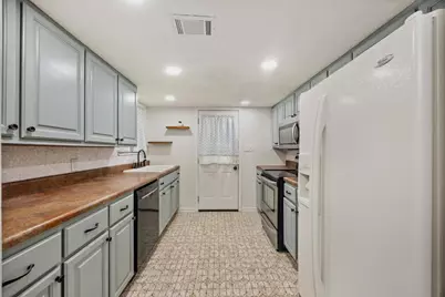 176 Marcia Drive, Mary Esther, FL 32569 - Photo 6