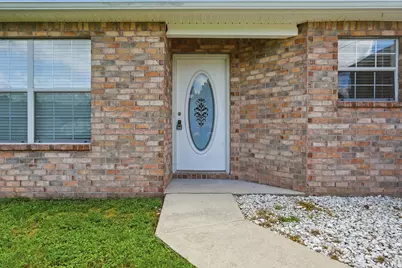 339 Peggy Drive, Crestview, FL 32536 - Photo 2