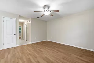 310 Redwood Ave, Niceville, FL 32578 - Photo 2