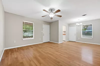 310 Redwood Avenue #A, Niceville, FL 32578 - Photo 4