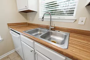 310 Redwood Ave, Niceville, FL 32578 - Photo 10