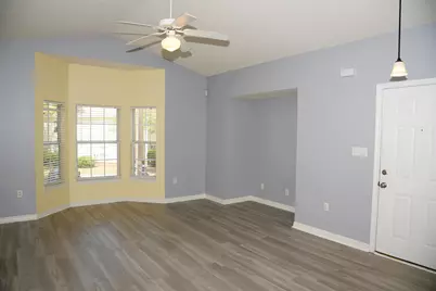 1501 N Partin Drive #APT 228, Niceville, FL 32578 - Photo 4