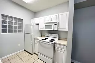 1501 N Partin Dr, Niceville, FL 32578 - Photo 10